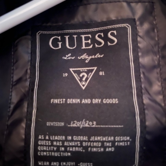 Guess puffer jacket - Picture 5 of 5
